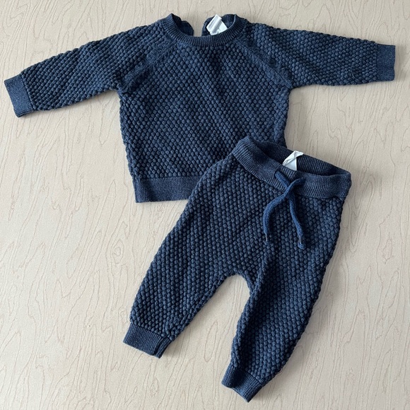 H&M Knit Navy Sweater & Pant Set - Picture 1 of 2